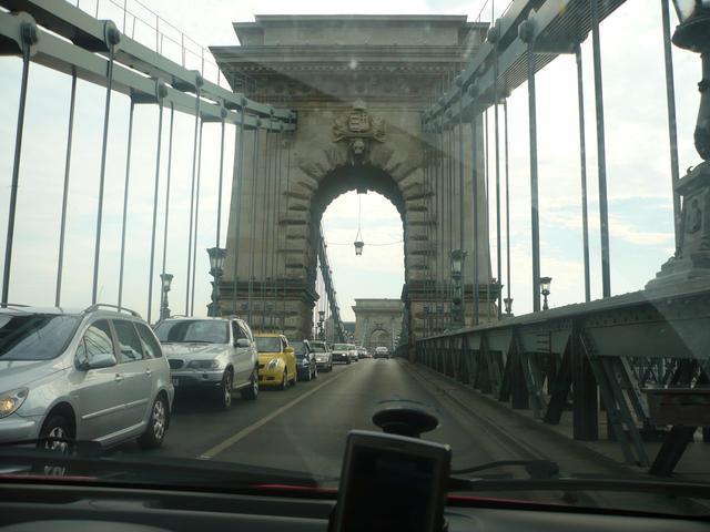 Lánchíd = Chain Bridge