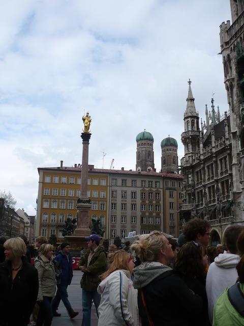 Marienplatz - St Mary's Column