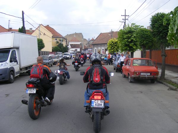 Parada motoare prin orash