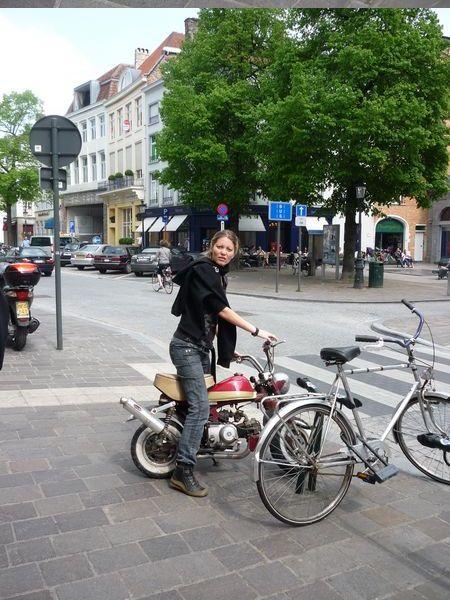 Mihaela si un Motorika