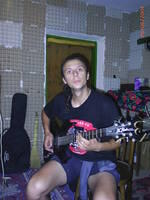 Waka a ridicat capul :d
